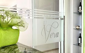 Vera Hotel