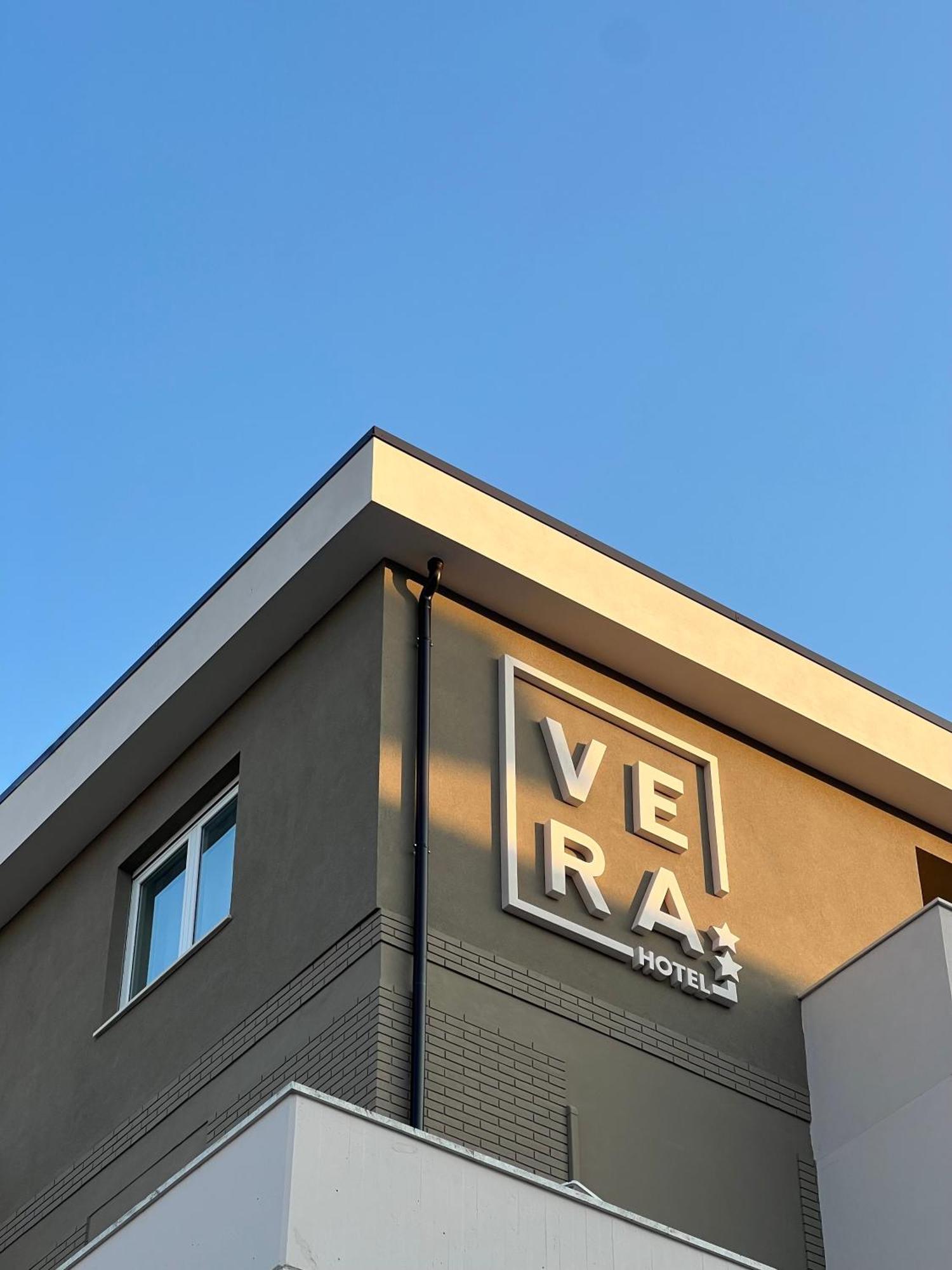 Vera Hotel Porto San Giorgio Esterno foto