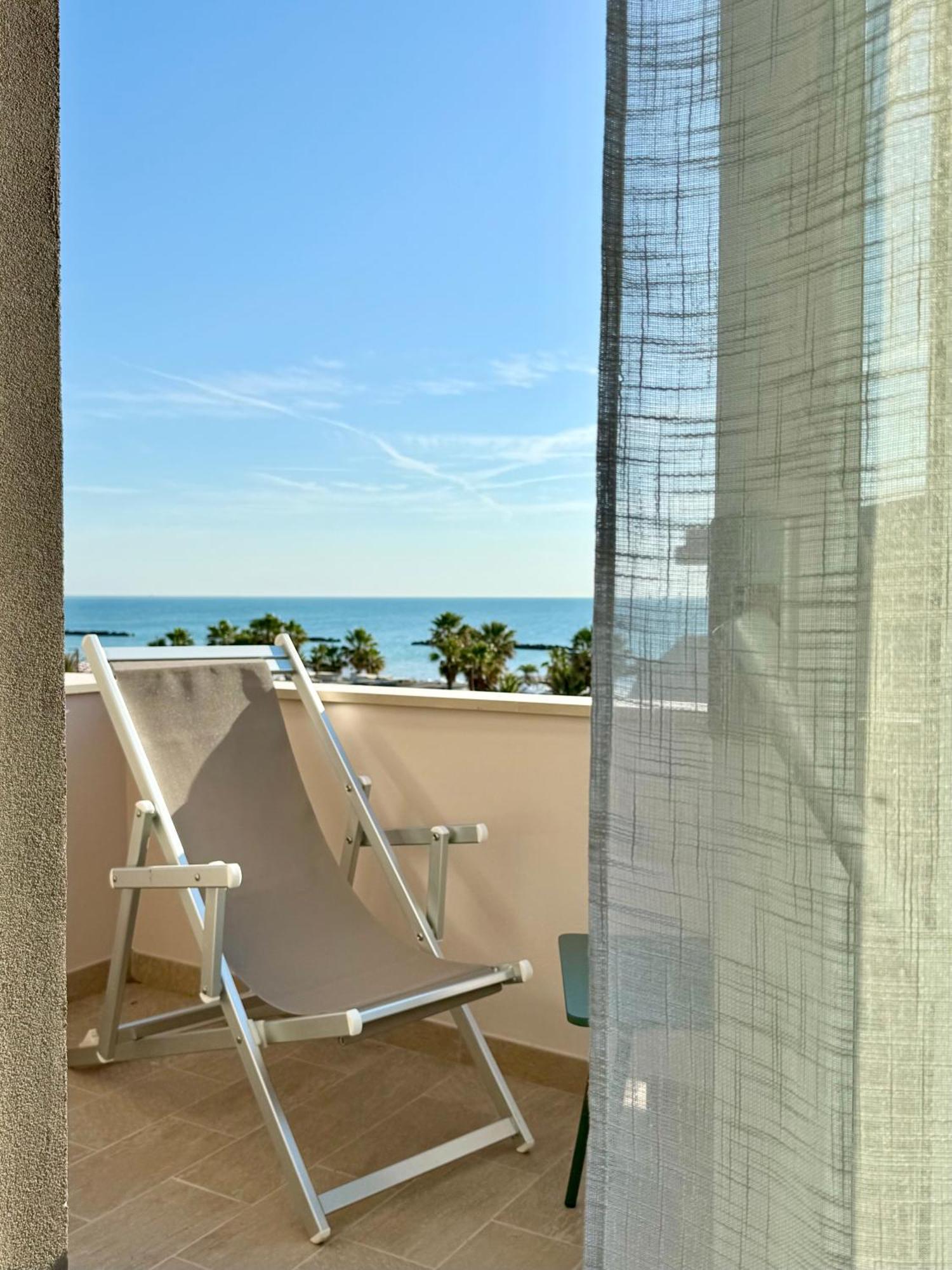 Vera Hotel Porto San Giorgio Esterno foto